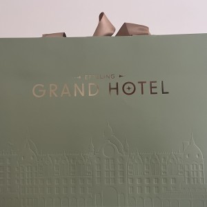 Grand Hotel giftbag large
