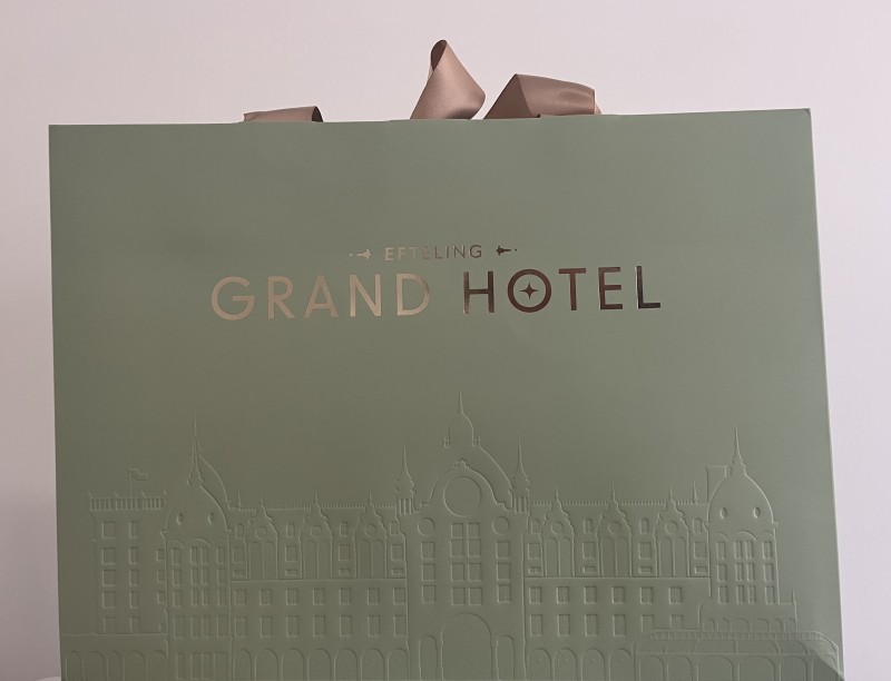 Grand Hotel giftbag medium