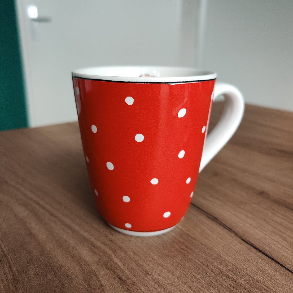 Mok - Rood met witte stippen