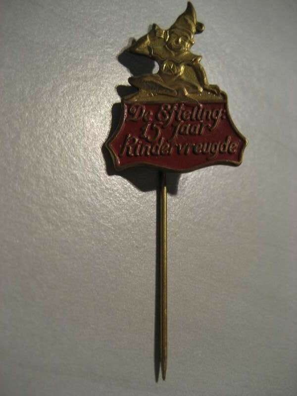 Speldje 15 jaar kindervreugde (rood)